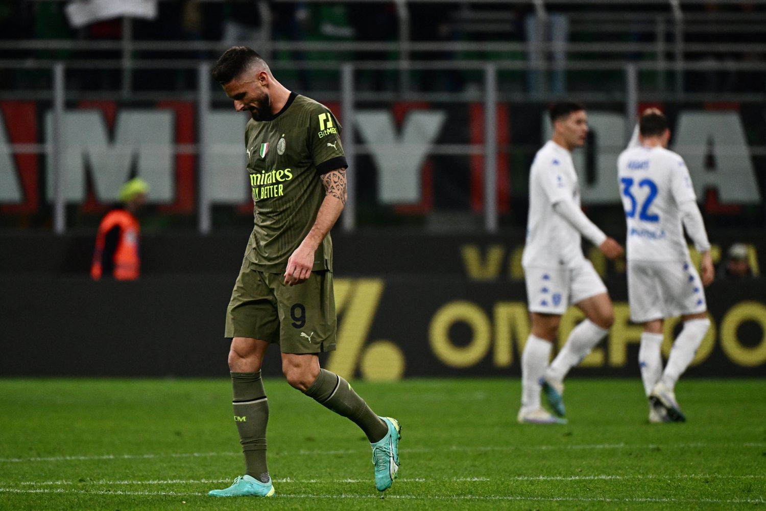 Olivier Giroud durante il match tra Milan e Empoli a San Siro &nbsp;