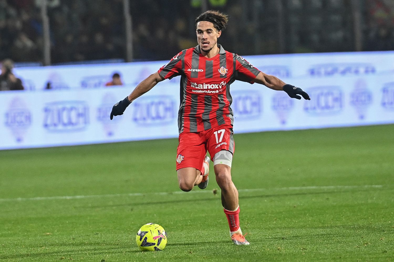 Leonardo Sernicola difensore della Cremonese &nbsp;