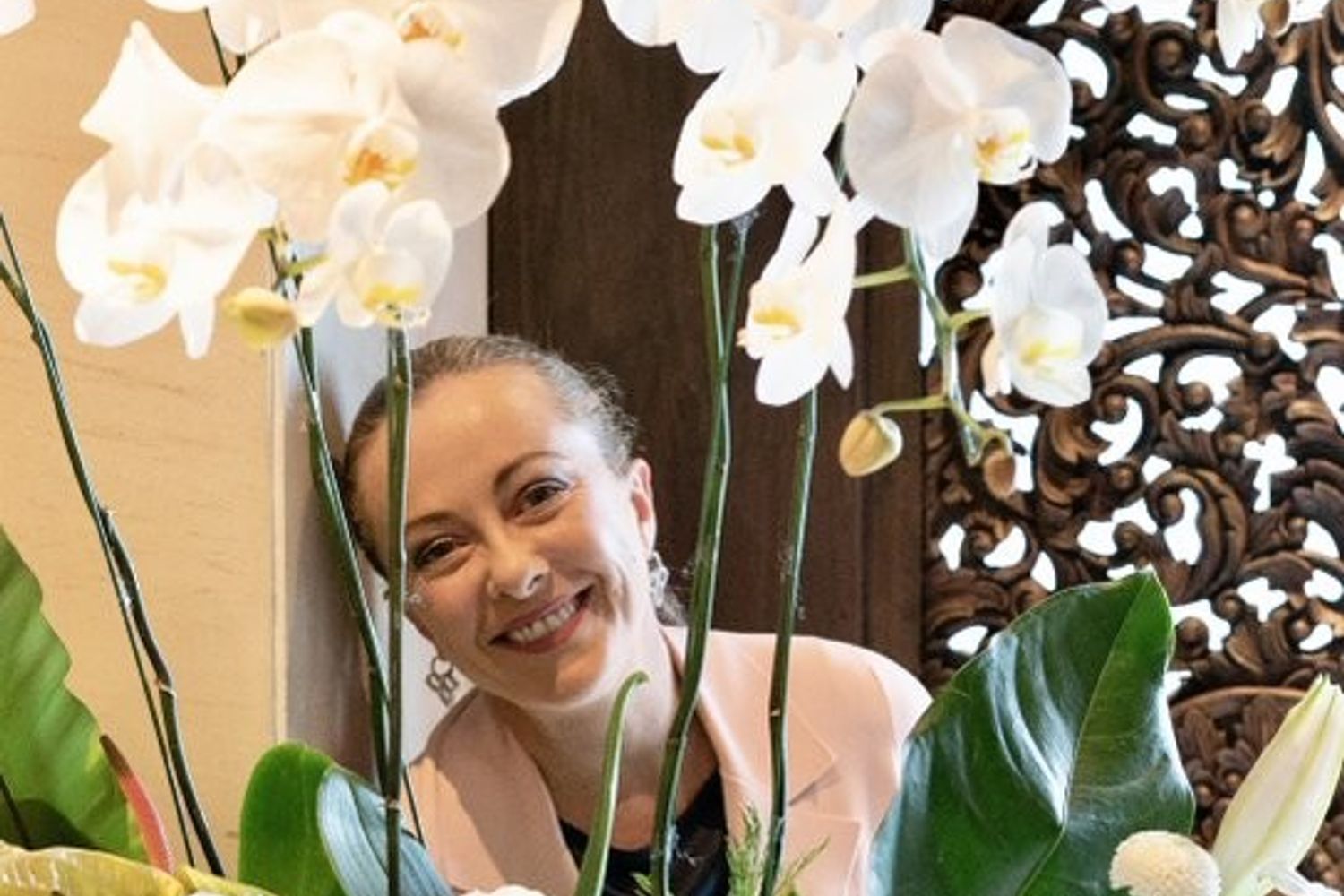 Giorgia Meloni nella foto pubblicata su twitter in occasione della Pasqua &nbsp;