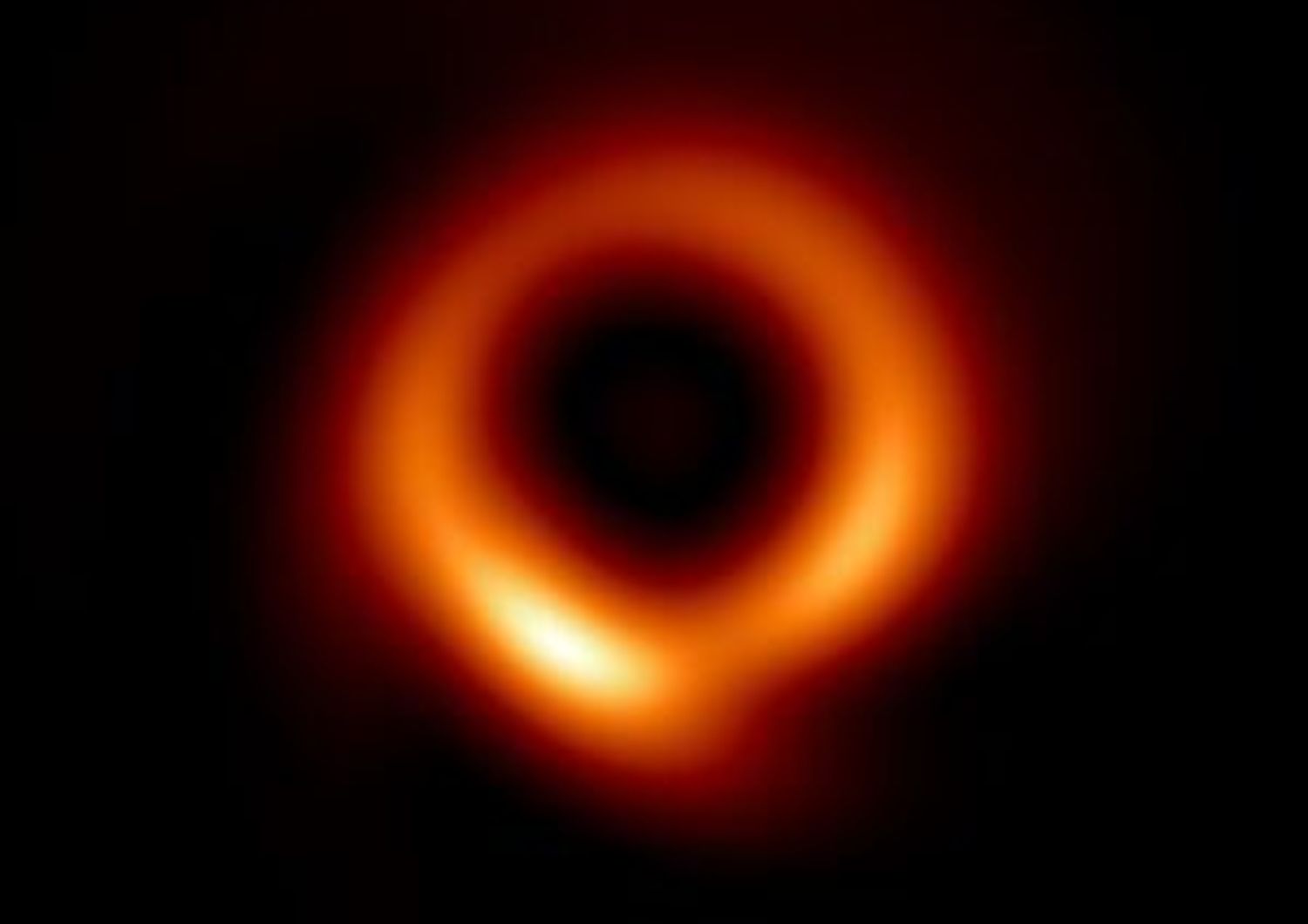 scienza intelligenza artificiale rende pi&ugrave; nitida immagine del buco nero