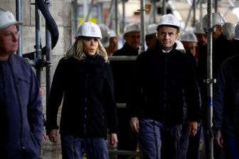Brigitte ed Emmanuel Macron a Notre-Dame