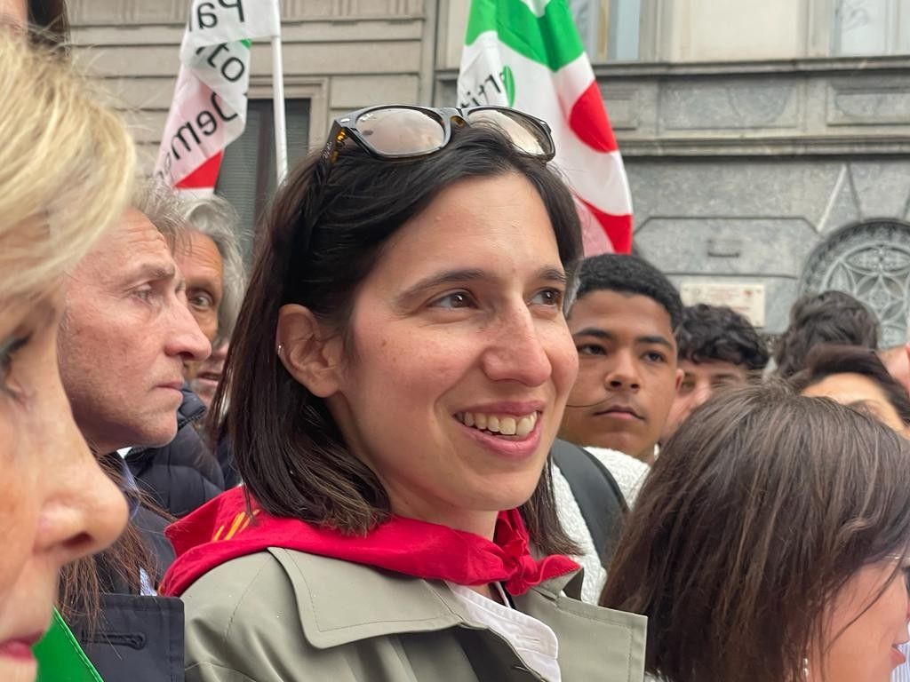 Elly Schlein al corteo del 25 aprile