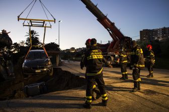 incidenti auto scontro provincia di bari morti e feriti