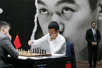 Nepo e Ding, mondiali di scacchi