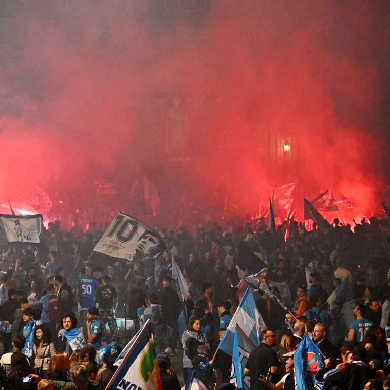 napoli festa citta quartieri