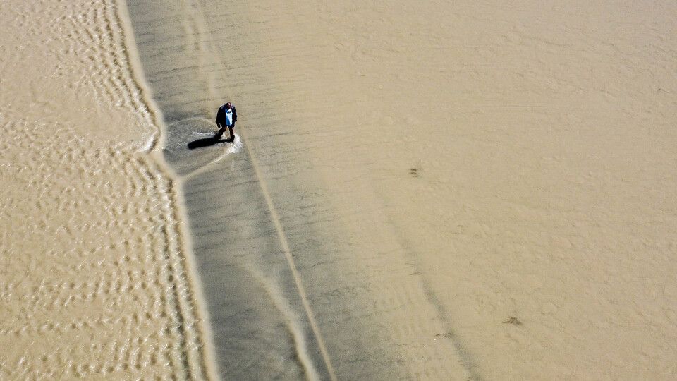 I campi devastati dall'acqua nel Ravennate