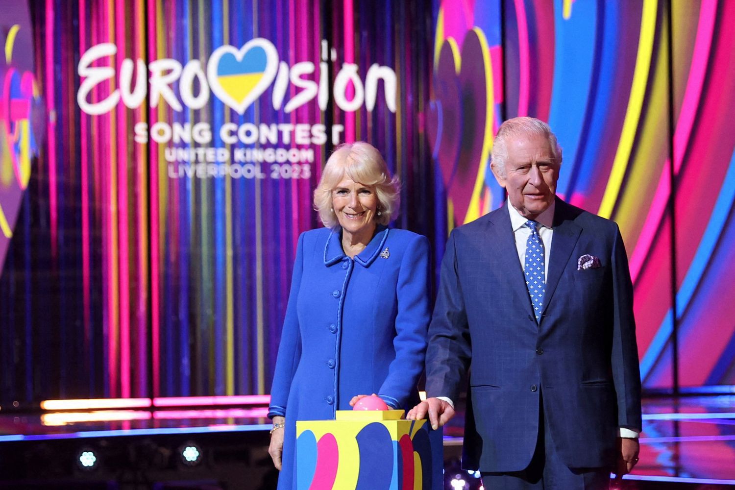 Carlo e Camilla, Eurovision