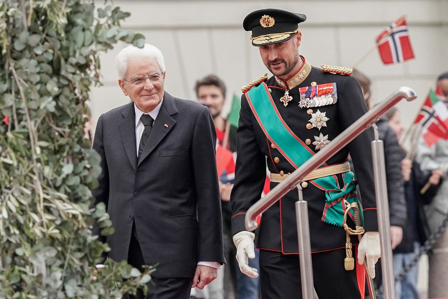 Il presidente Sergio Mattarella con il principe Haakon di Norvegia&nbsp;