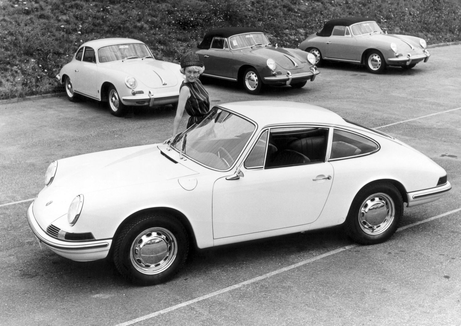 Una Porsche 911 in una foto d'epoca