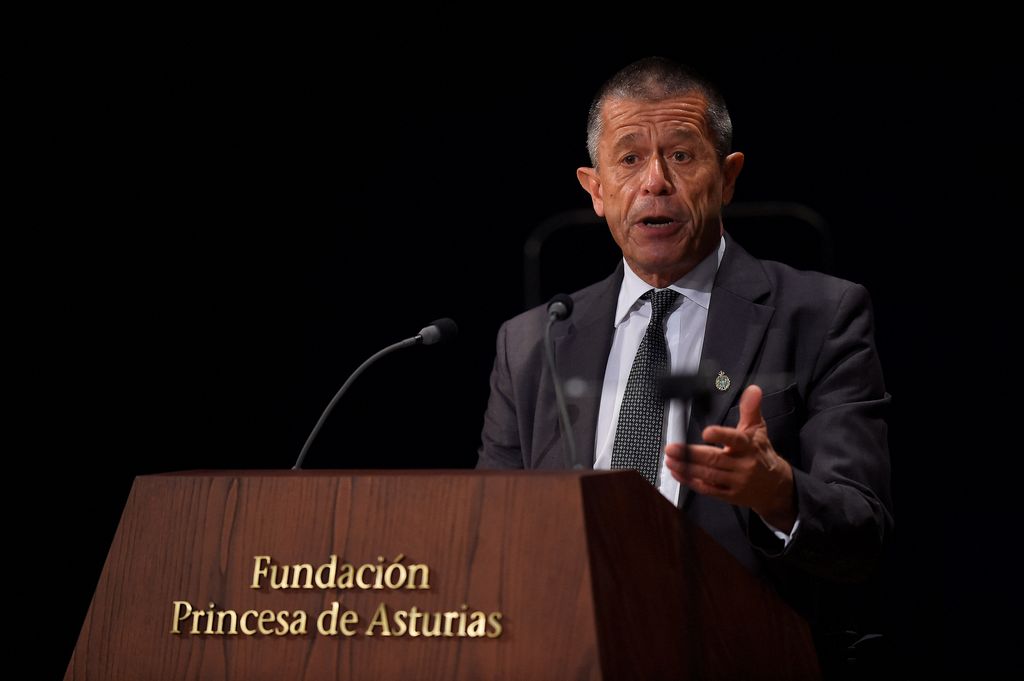 Lo scrittore francese Emmanuel Carrere