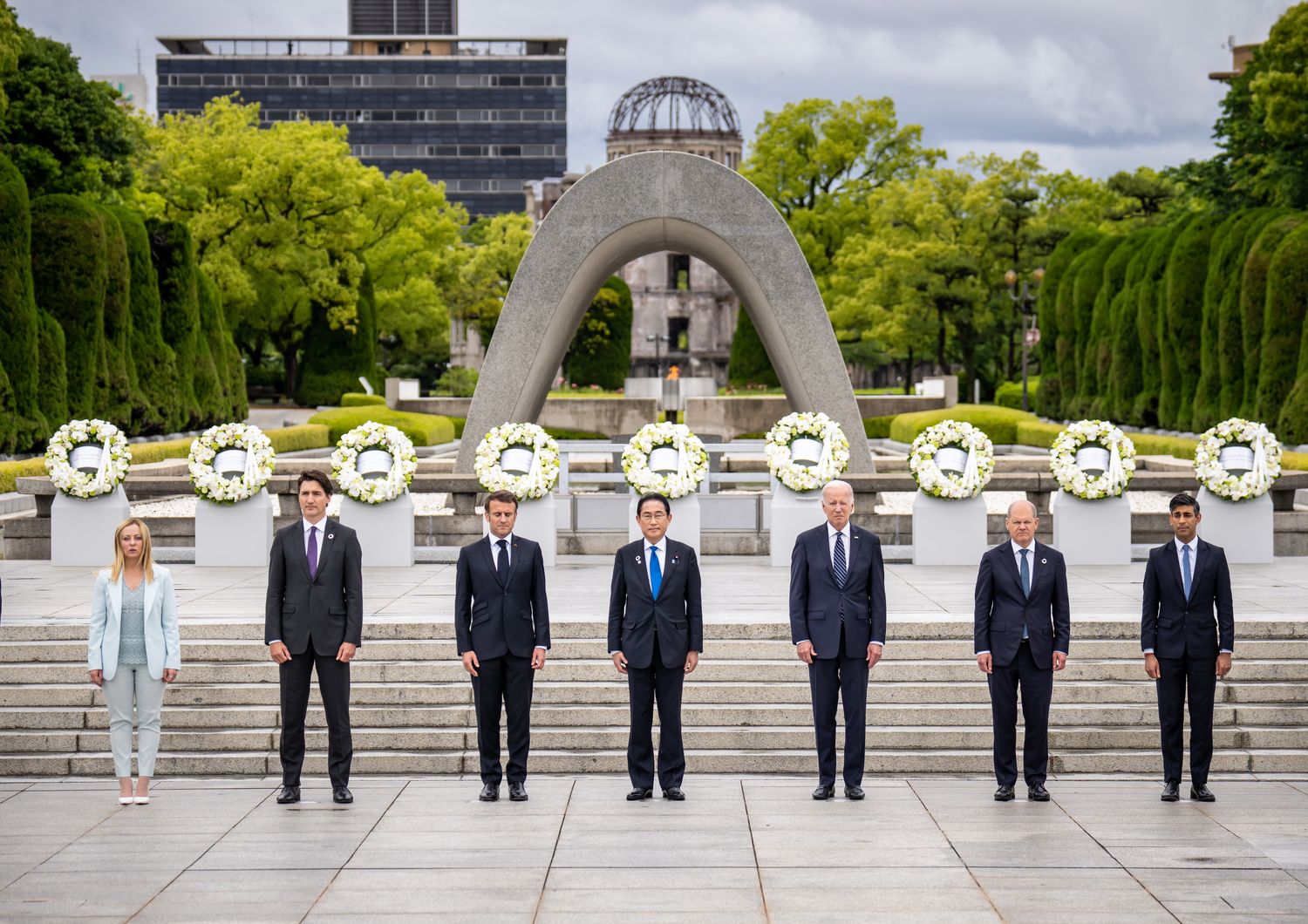 Meloni e i leader del G7 al Memorial di Hiroshima&nbsp;