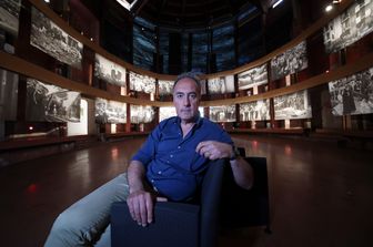 La mostra di Tony Gentile al teatro Garibaldi