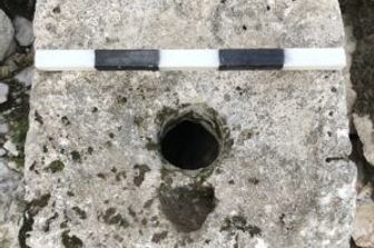 La tavoletta del water presa dalla Casa di Ahiel, scavata nella Citt&agrave; Vecchia di Gerusalemme. &nbsp;