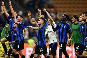 Inter festeggia la vittoria con l'Atalanta