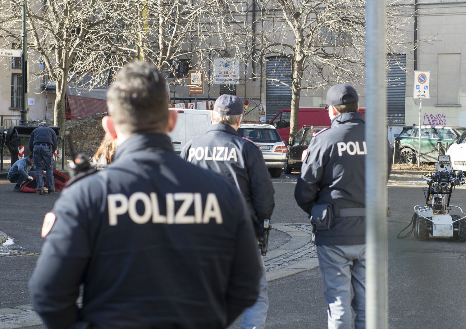 torino uomo trovato morto bagagliaio suv