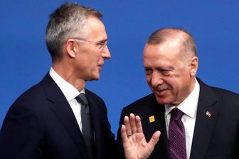 Stoltenberg e Erdogan