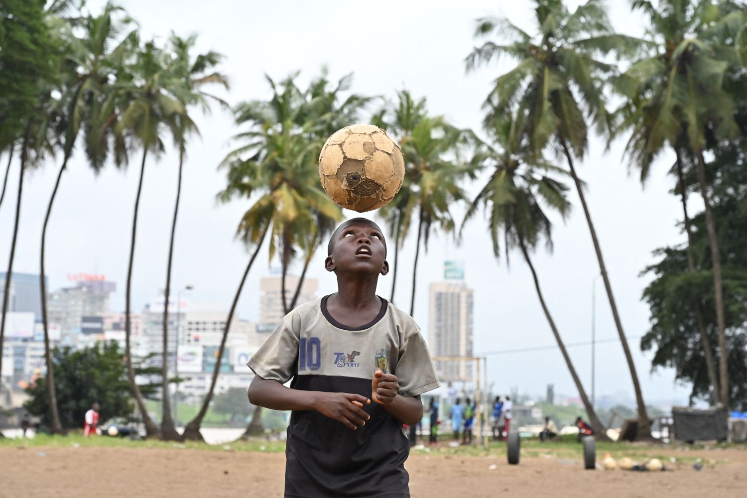 Giovanissimo calciatore africano