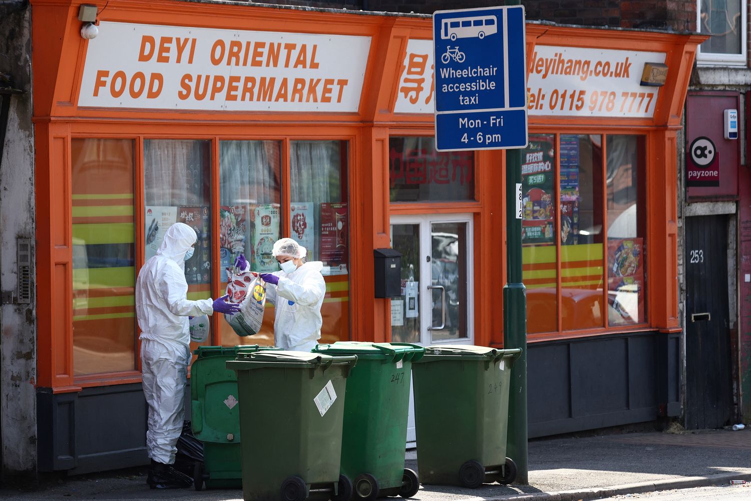 Rilievi dopo la strage di Nottingham