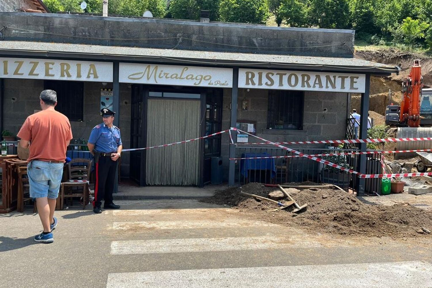 Il ristorante di Montefiascone su cui si &egrave; abbattuta la frana