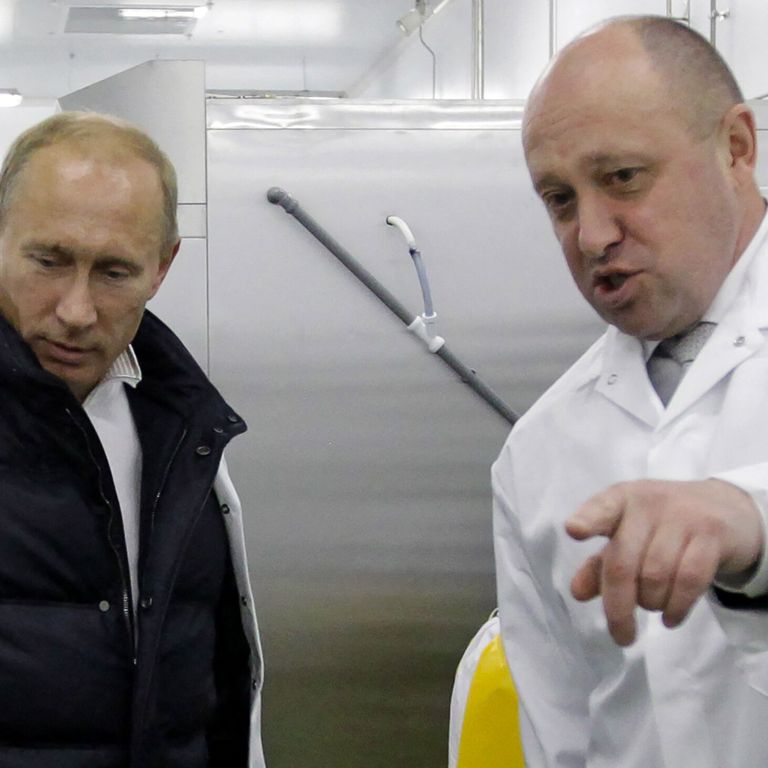 Vladimir Putin con il capo della milizia Wagner