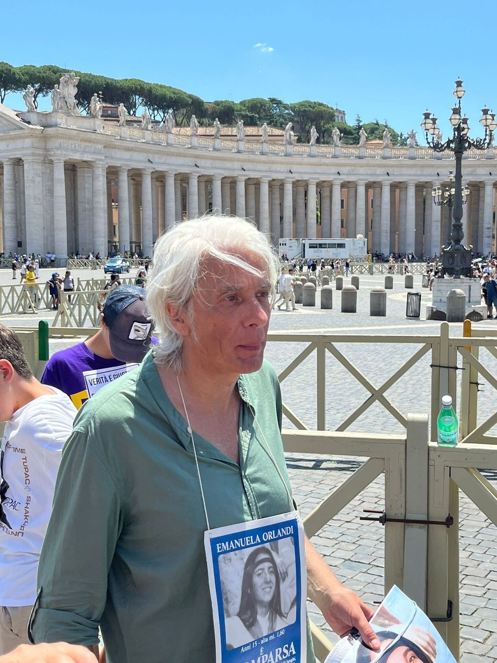 Pietro Orlandi, in piazza San Pietro per l'Angelus