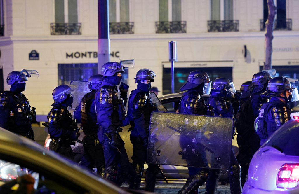 Parigi la scorsa notte