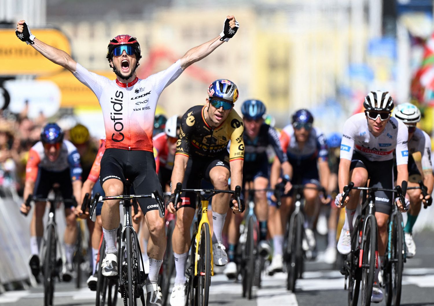 Victor Lafay vince la seconda tappa del Tour de France