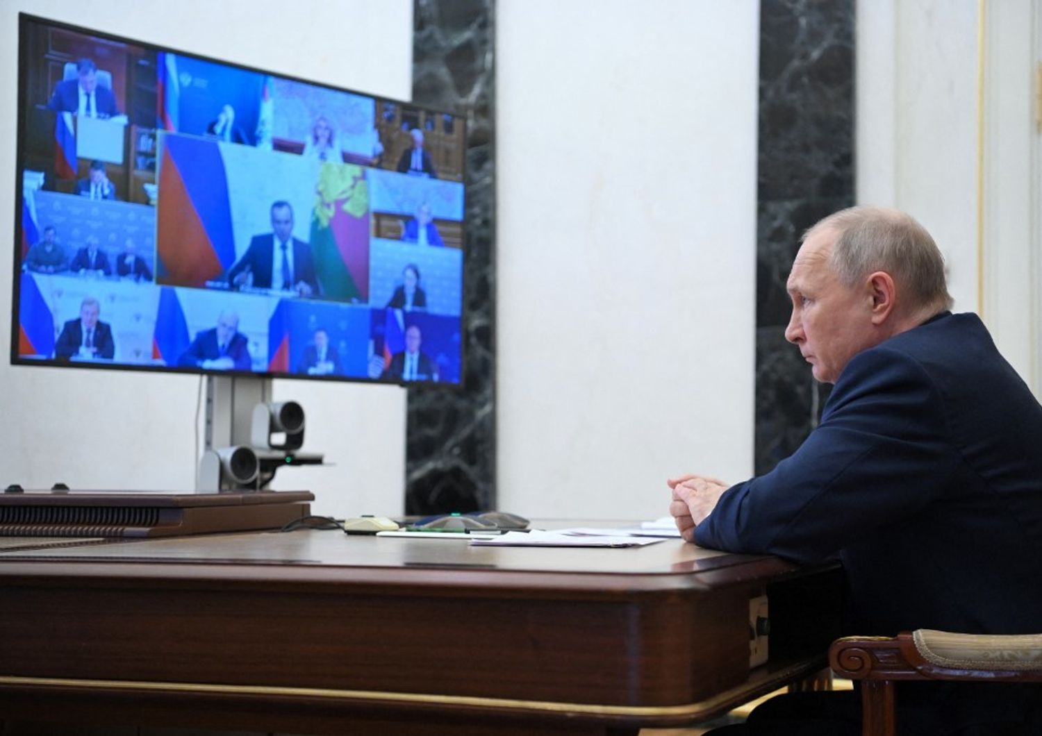 Putin collegato al summit SCO