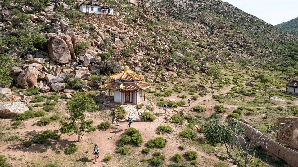 Tappa3 : un tempio buddhista sulla strada dei concorrenti alla Gobi March