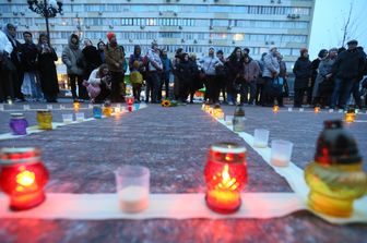 Commemorazione per le vittime dell'attacco al teatro di Mariupol&nbsp;