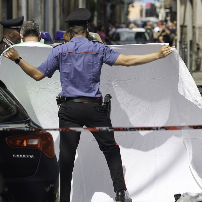 Un sopralluogo dei carabinieri