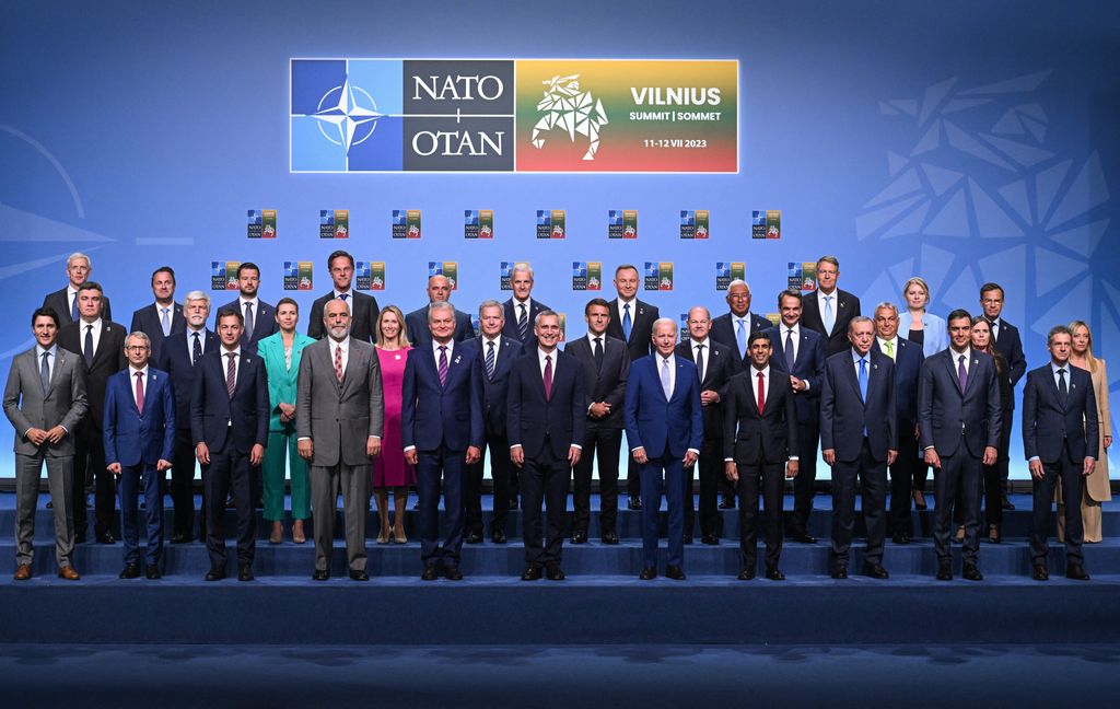 Zelensky fiducioso: "Nella Nato dopo la guerra"