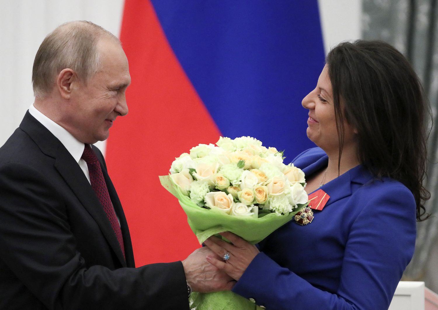 La direttrice di Russia Today Margarita Simonyan con Vladimir Putin