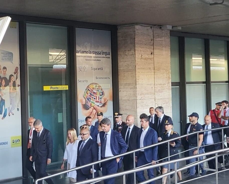 L'arrivo della premier Meloni alla stazione Termini&nbsp;