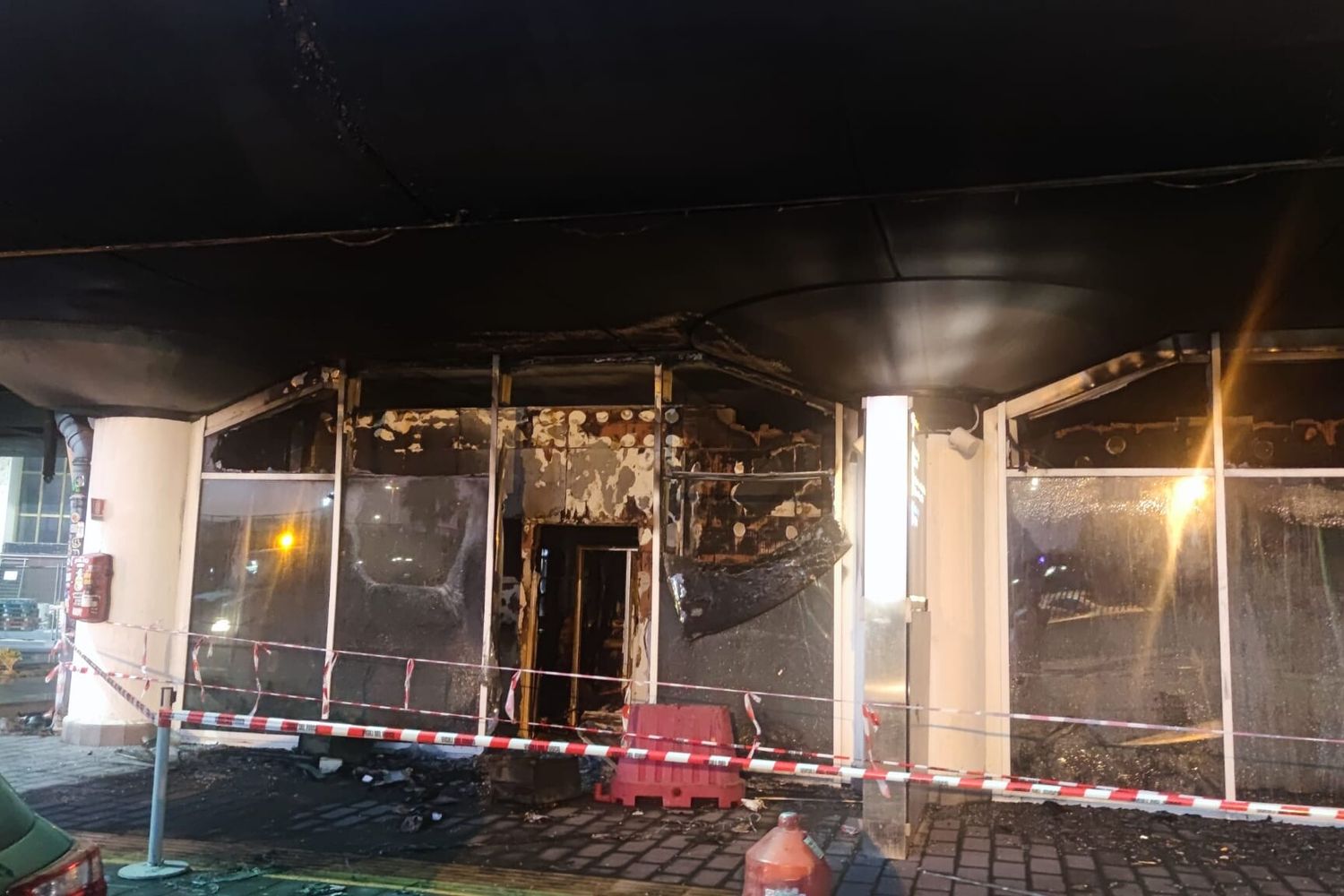 Aeroporto di Catania in fiamme