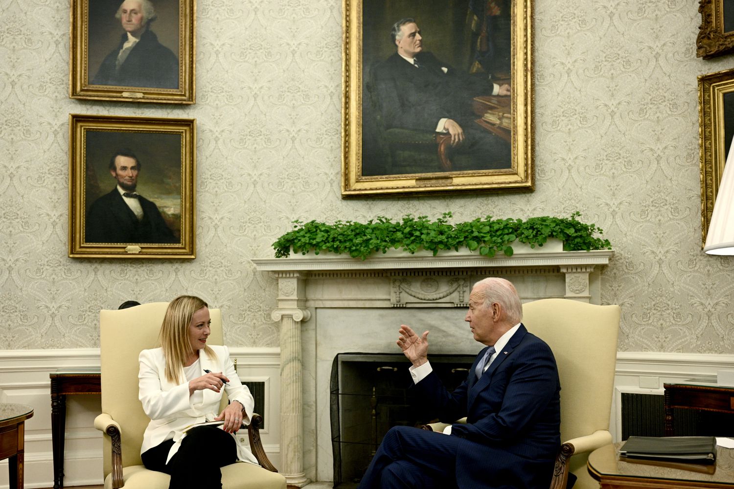 Giorgia Meloni e Joe Biden