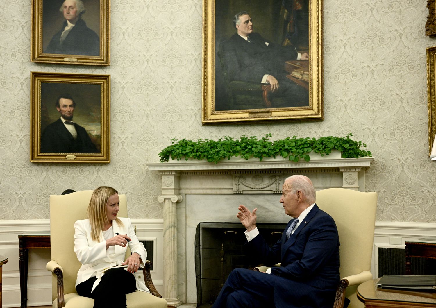 Giorgia Meloni e Joe Biden