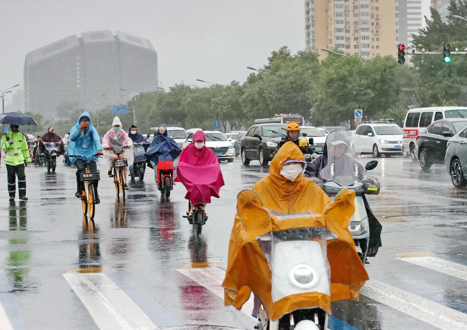 Piogge torrenziali a Pechino