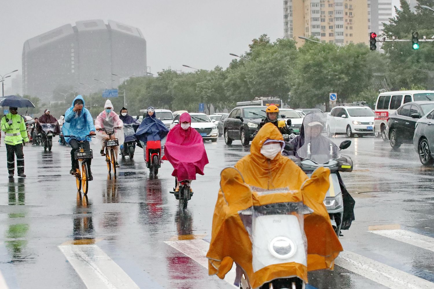 Piogge torrenziali a Pechino