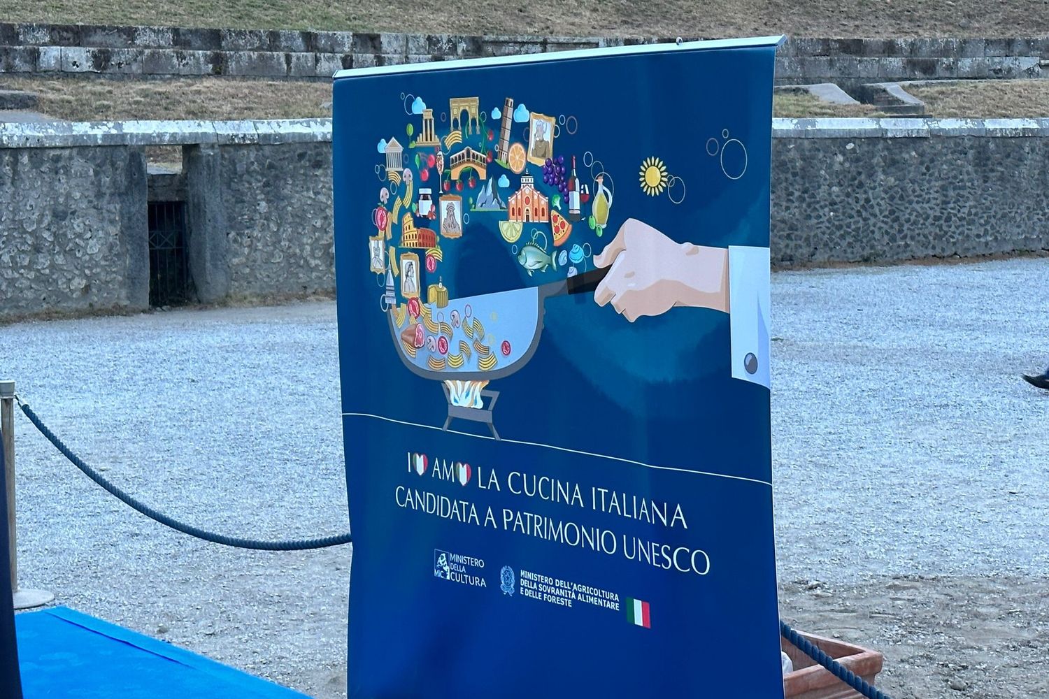 Presentazione del logo ufficiale che sosterr&agrave; la candidatura della Cucina italiana a patrimonio immateriale dell'Unesco