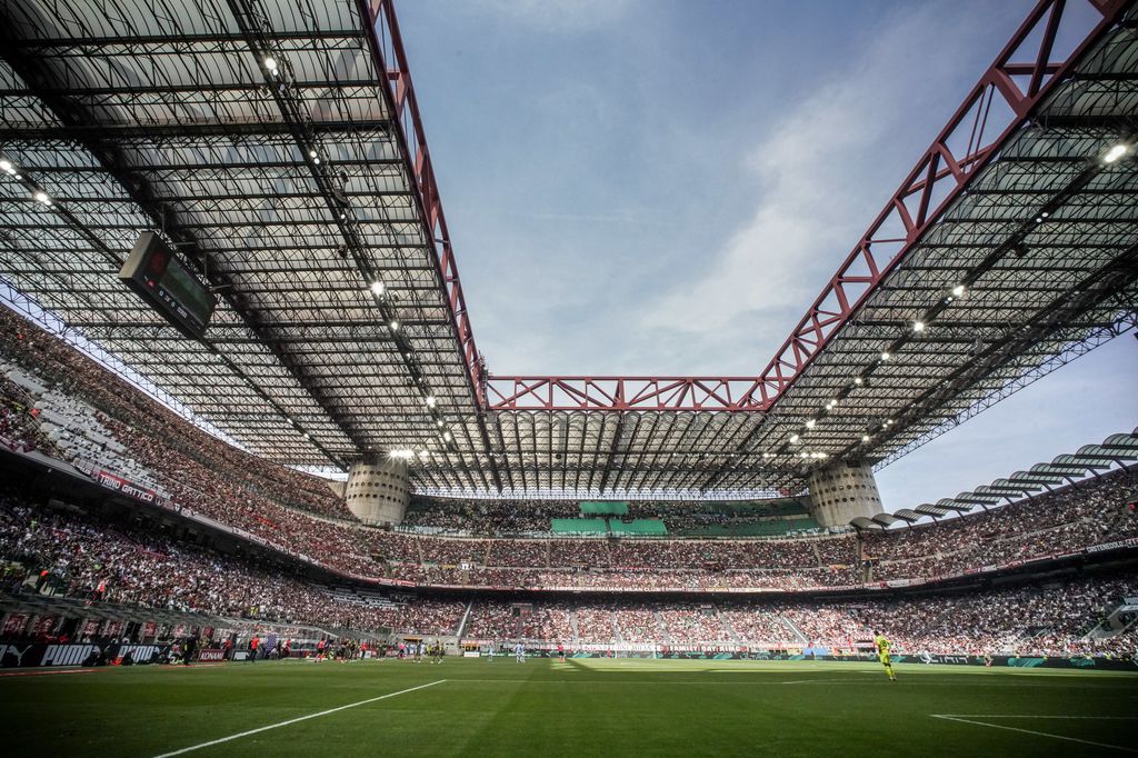Riparte la Serie A: stadi vecchi, iter lunghi per i nuovi