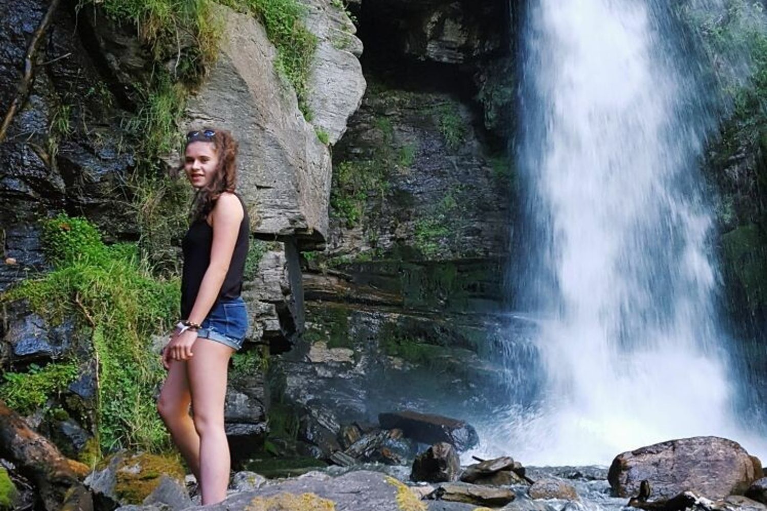 Celine, la giovane di 21 anni uccisa dall'ex nella val Venosta