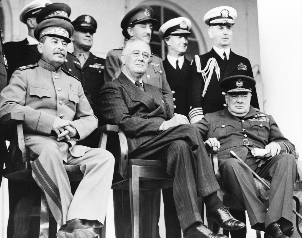 &nbsp;Stalin, Roosevelt e Churcill
