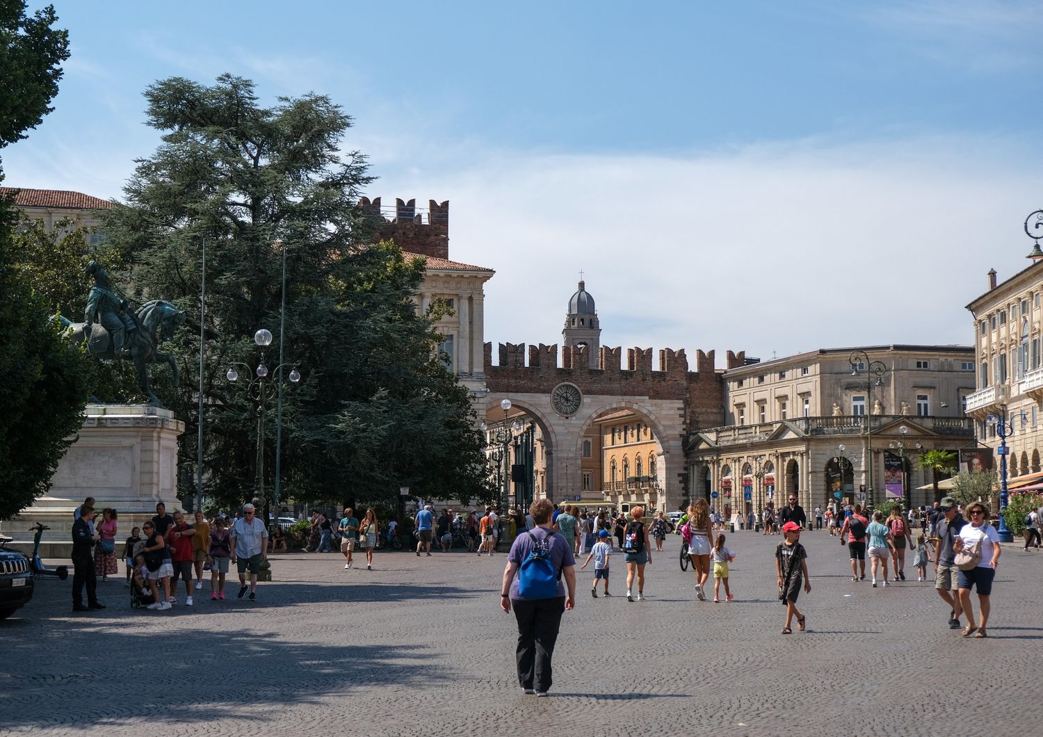 Turisti a Verona per il Ferragosto