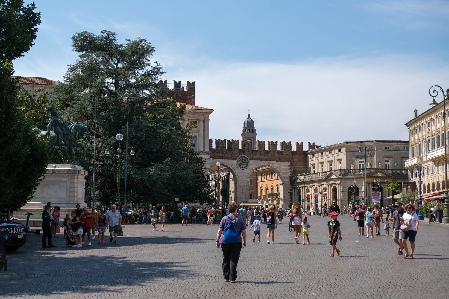Turisti a Verona per il Ferragosto