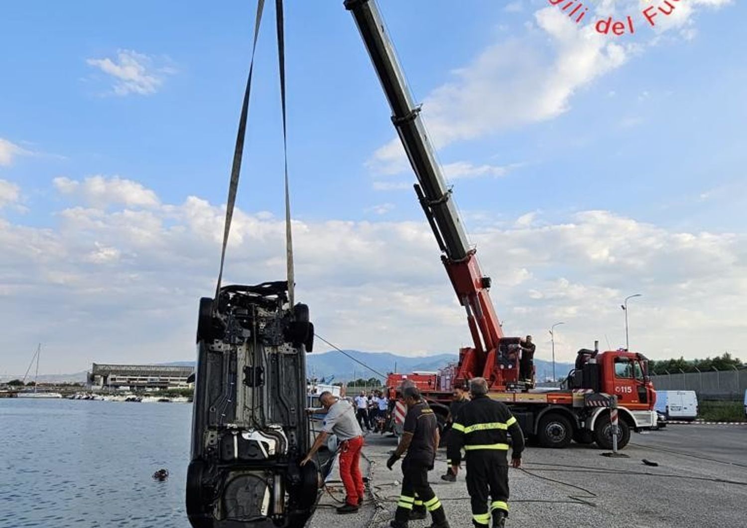 auto mare cosenza morto 41 anni