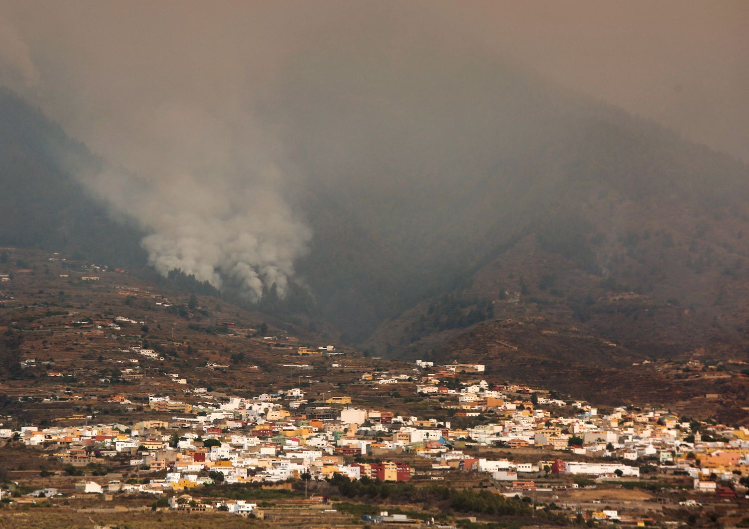 L'incendio a Tenerife