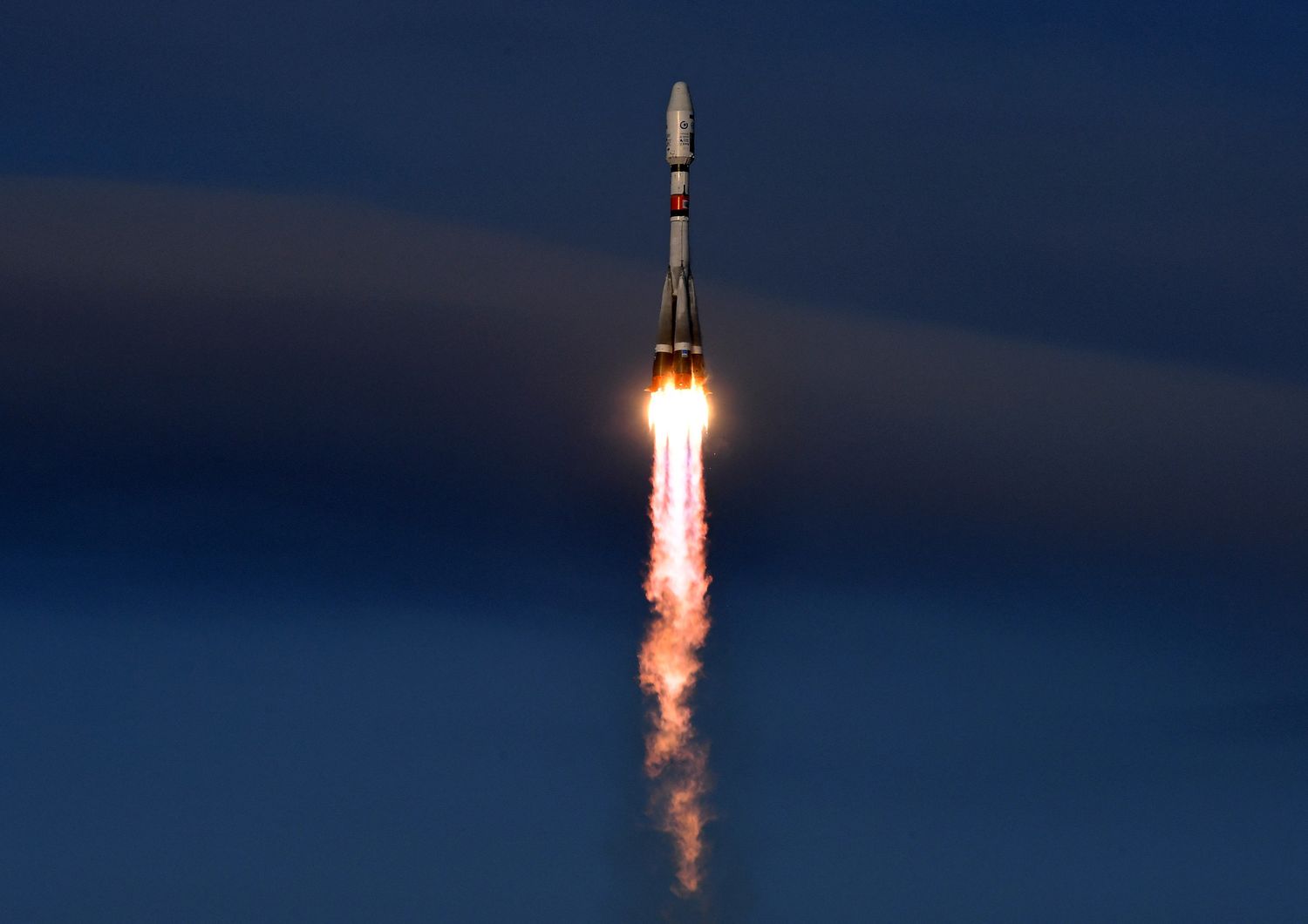 Il razzo Soyuz-2.1b che ha portato in orbita la sonda Luna 25