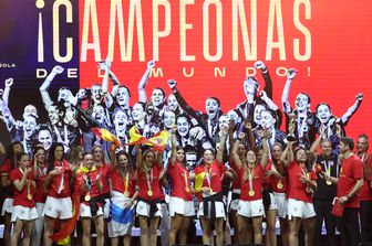 La festa a Madrid per la nazionale spagnola, vincitrice dei Mondiali di calcio femminile&nbsp;