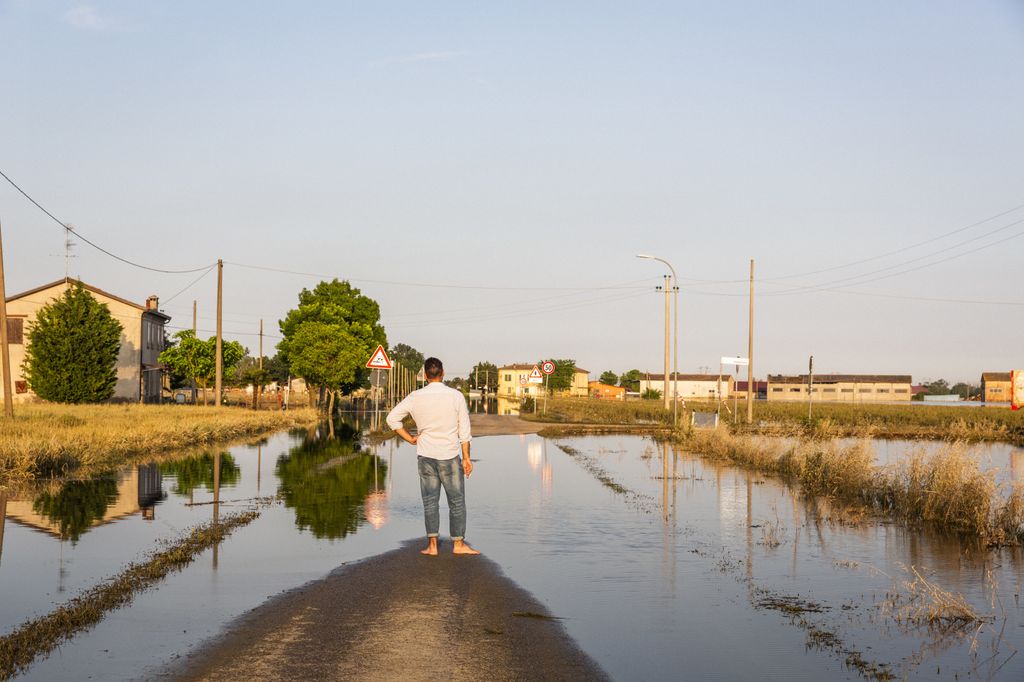 Alluvione: Tim, foto racconto sul riscatto della popolazione